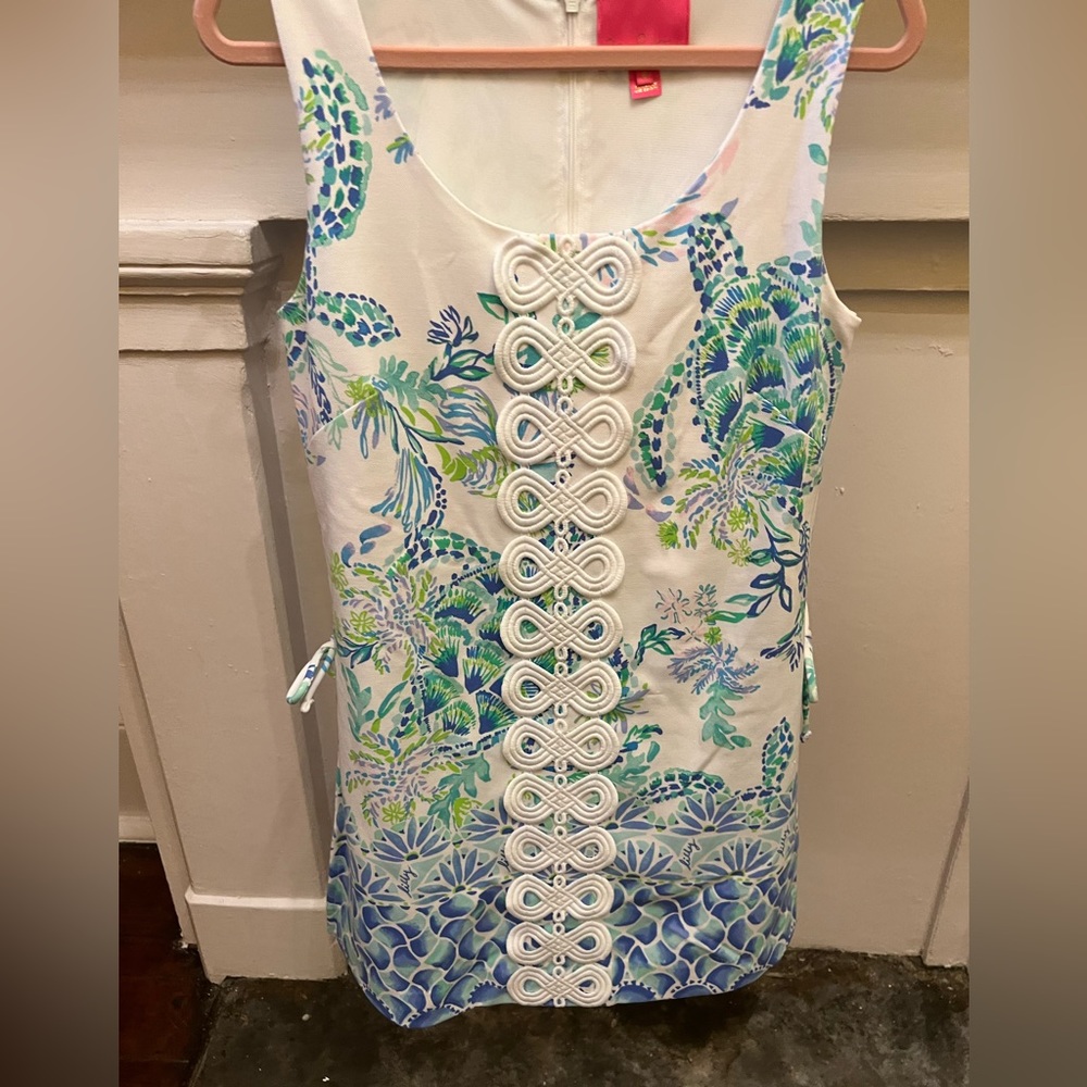 Lilly Pulitzer shift skort. Size 6